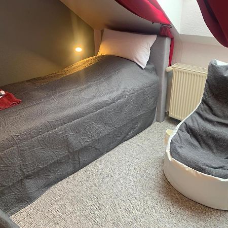 Best-Preis -Vip Lounge- Mit Netflix, Self-Check-In, Ebike Ladestation, Fahrradraum, Wlan Und Netflix - Direkt Am Elberadweg Im Herzen Von Wittenberge Εξωτερικό φωτογραφία