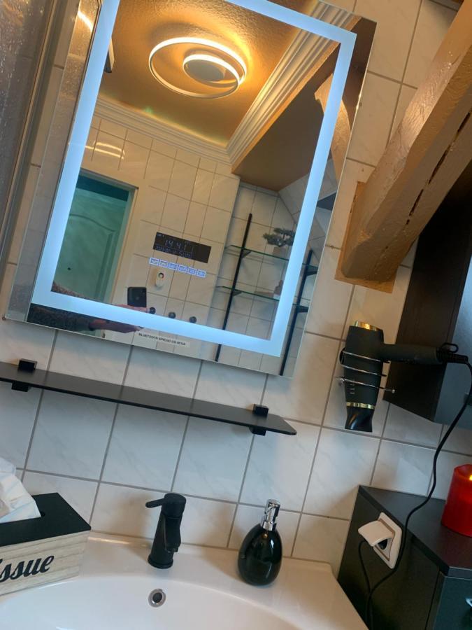 Best-Preis -Vip Lounge- Mit Netflix, Self-Check-In, Ebike Ladestation, Fahrradraum, Wlan Und Netflix - Direkt Am Elberadweg Im Herzen Von Wittenberge Εξωτερικό φωτογραφία
