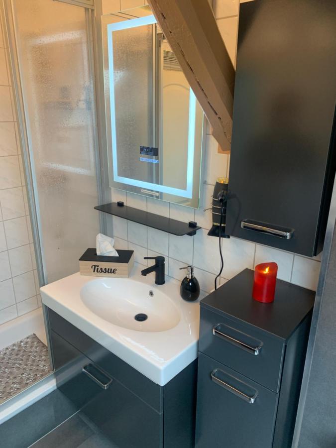 Best-Preis -Vip Lounge- Mit Netflix, Self-Check-In, Ebike Ladestation, Fahrradraum, Wlan Und Netflix - Direkt Am Elberadweg Im Herzen Von Wittenberge Εξωτερικό φωτογραφία